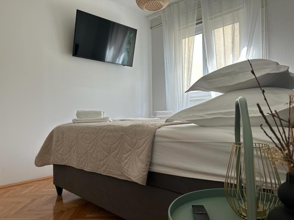Apartments Niko, Near Beach, Free Parking, Wi-Fi ทูแชพี ภายนอก รูปภาพ